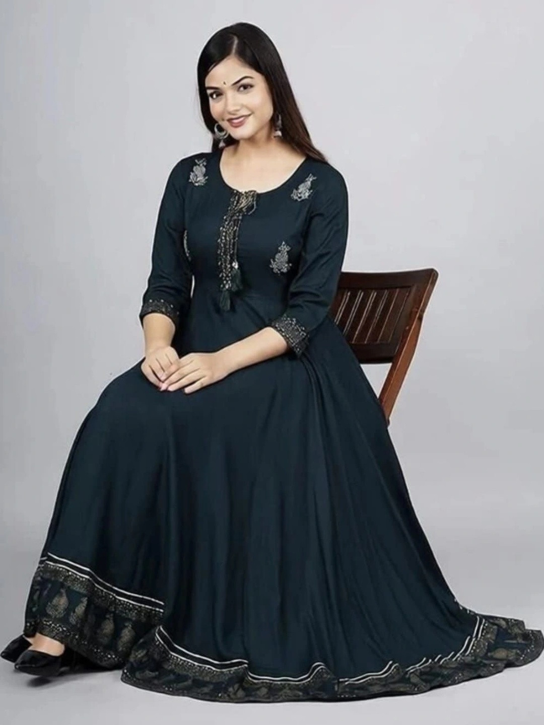 shivay Ethnic Motifs Embroidered Thread Work Thread Work Anarkali Kurti