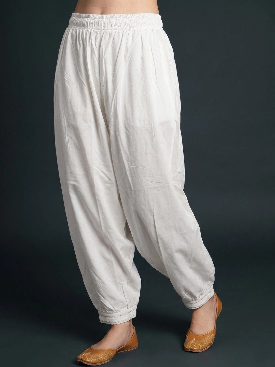 Muzaro ethnics Women Loose Fit Cotton Salwar