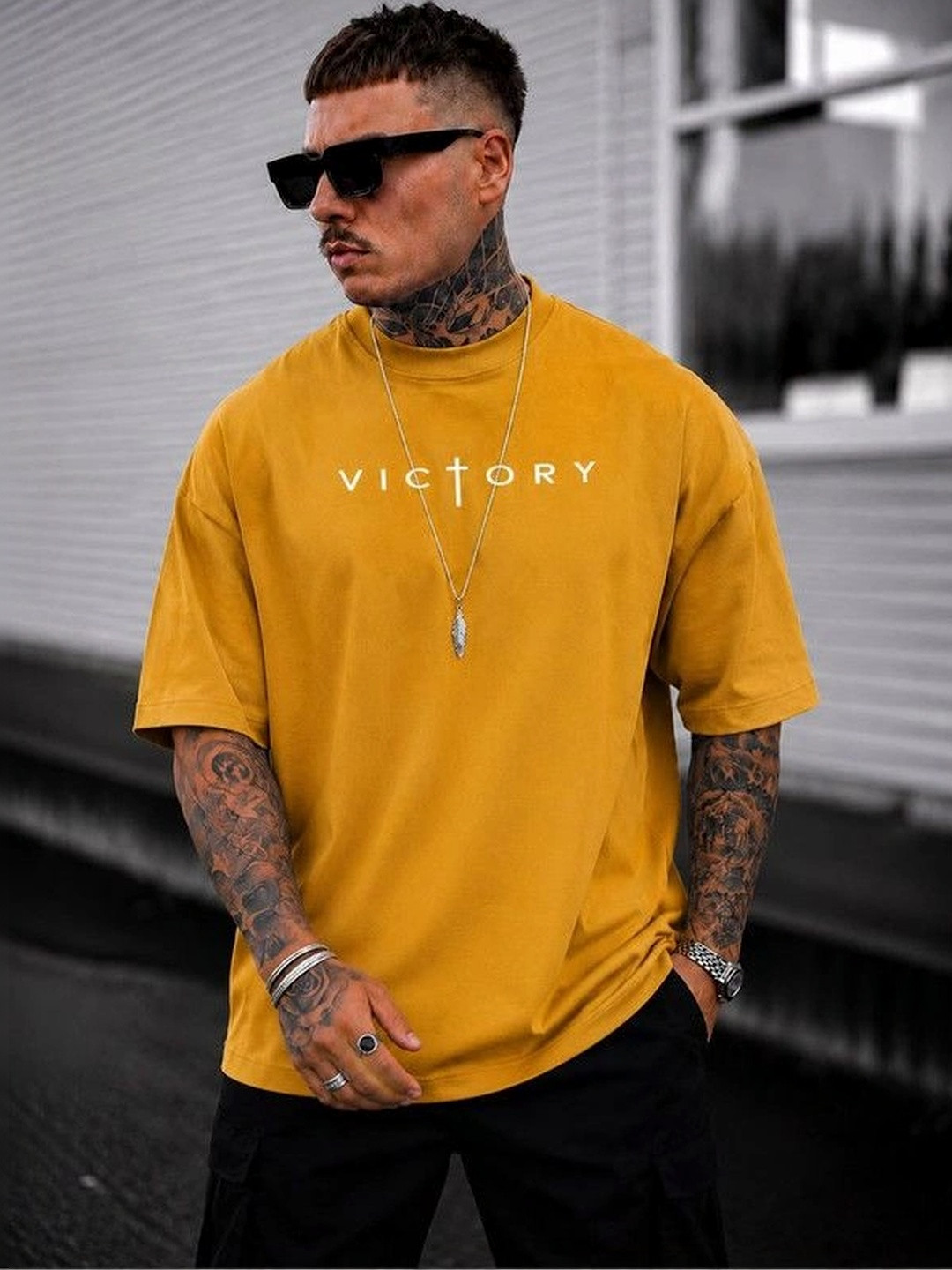 9TUNKI Men Typography Printed T-shirt
