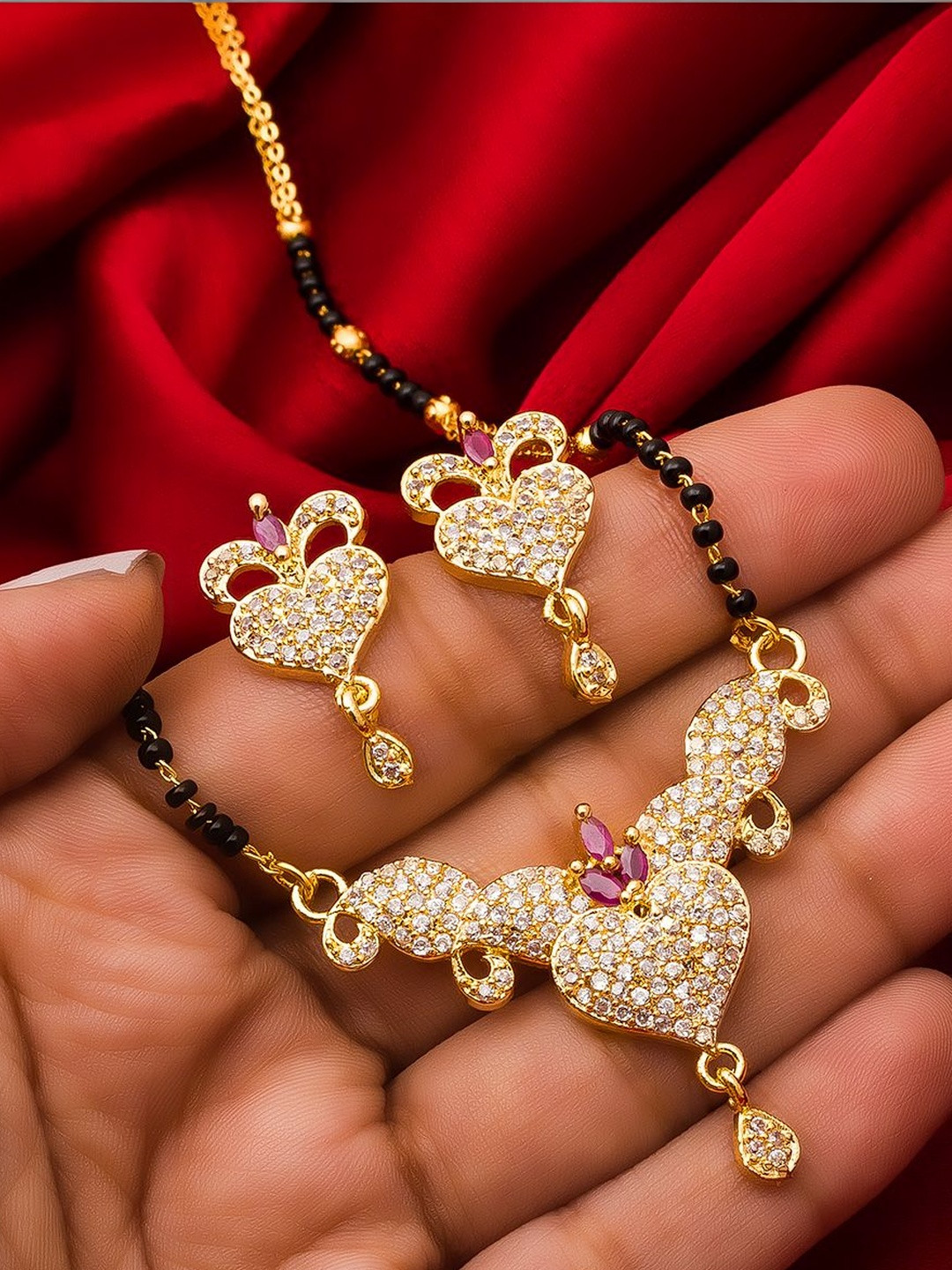 Anouk Gold-Plated Artificial Stones Mangalsutra