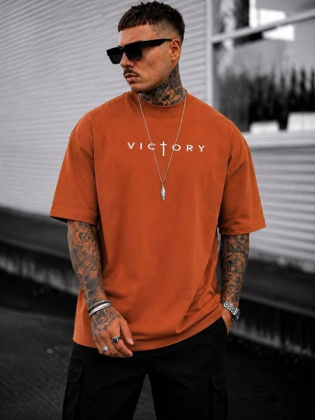 9TUNKI Men Typography Printed T-shirt