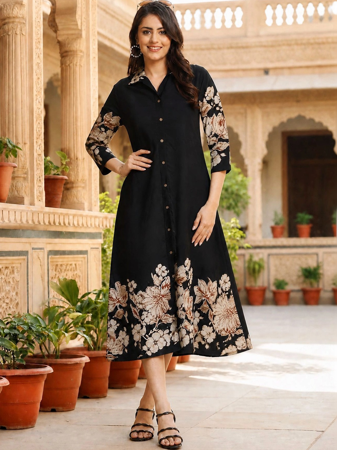 Manqsh by Claura Floral Print A-Line Midi Dress