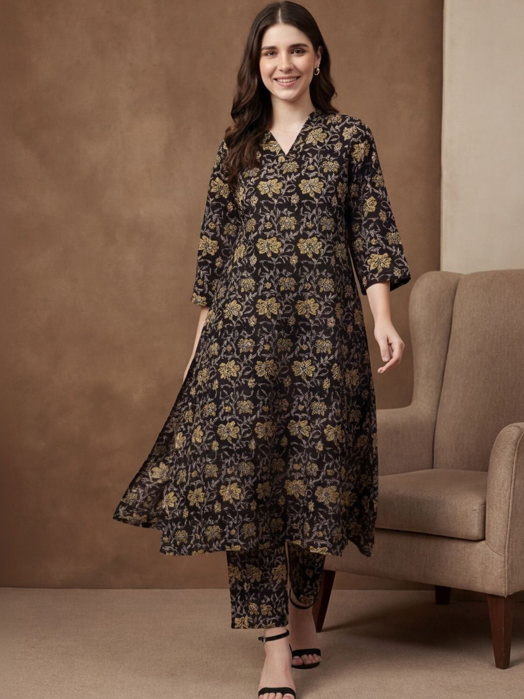 Anouk Women Floral Printed Regular Pure Cotton Kurta with Trousers