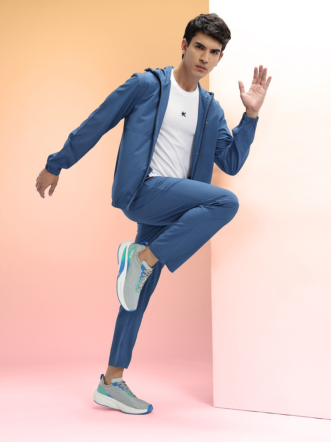 HRX by Hrithik Roshan Men Rapid-Dry Running Tracksuit