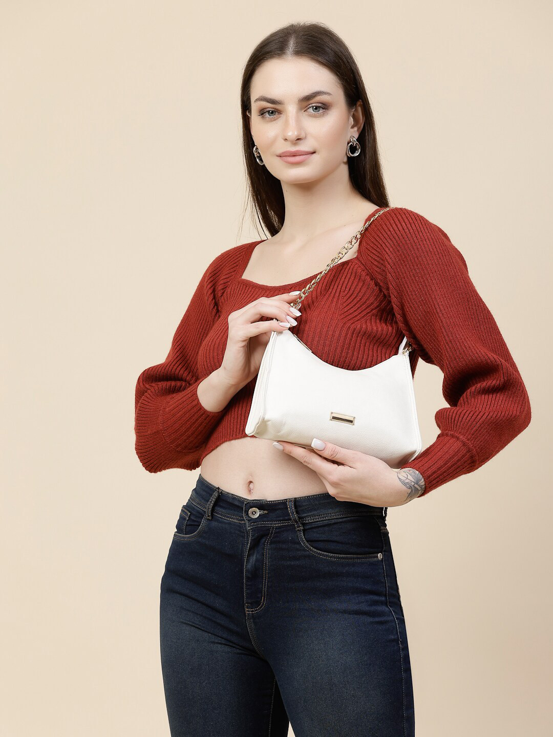 DressBerry Solid Medium Structured Shoulder Bag