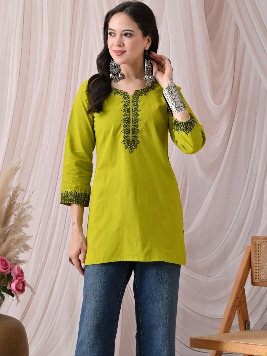 GANIX FASHION THAT DEFINE YOU Embroidered Tunic