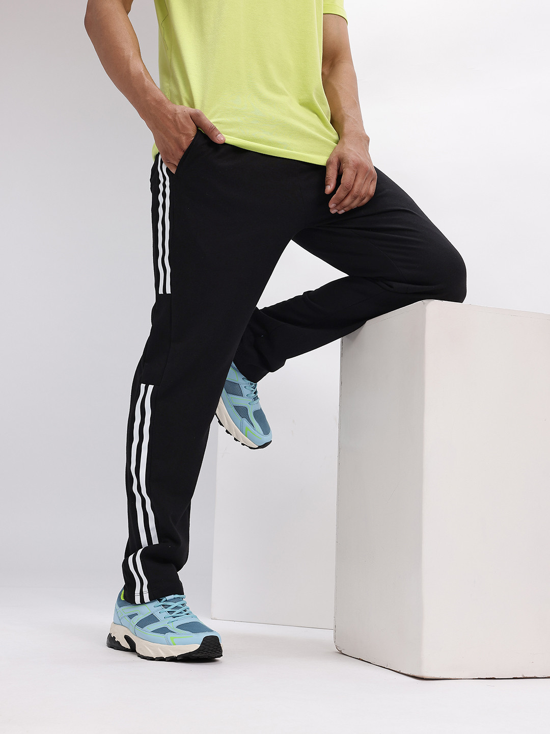HRX by Hrithik Roshan Men Side Stripe Lifestyle Track pants