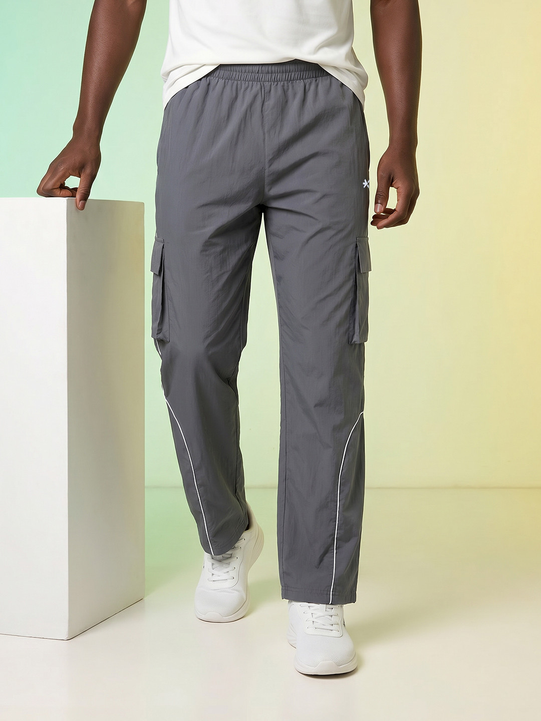 HRX by Hrithik Roshan Men Relaxed Fit Brand Logo Track Pants