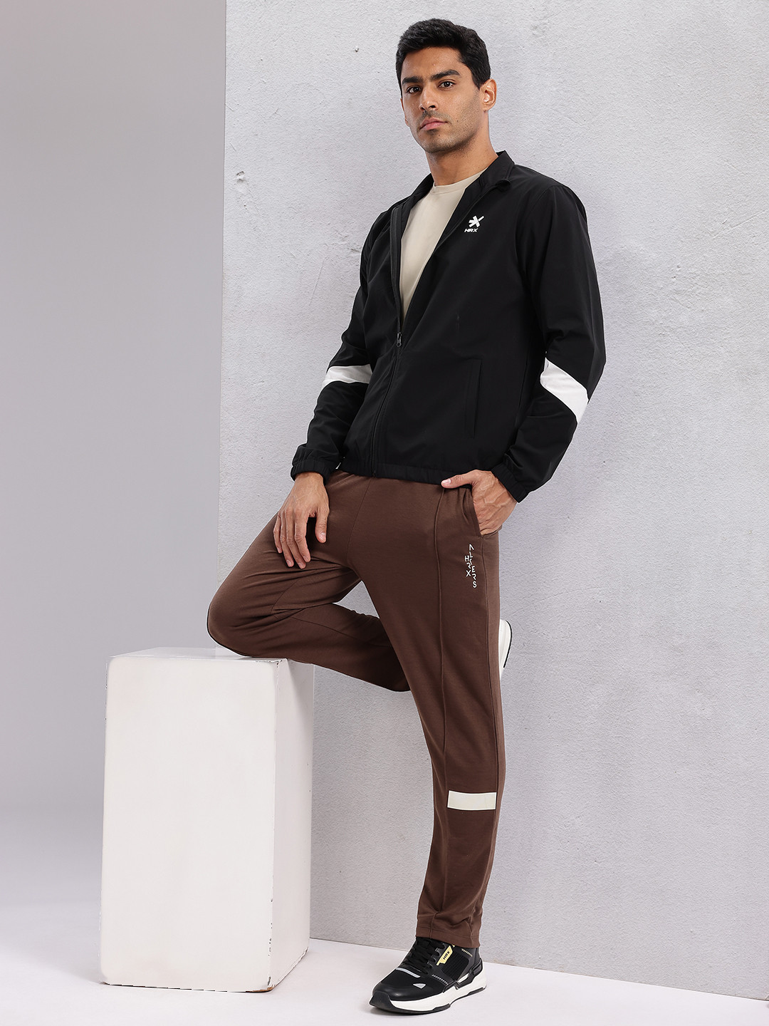 HRX by Hrithik Roshan Contrast Panel Tailored Jacket