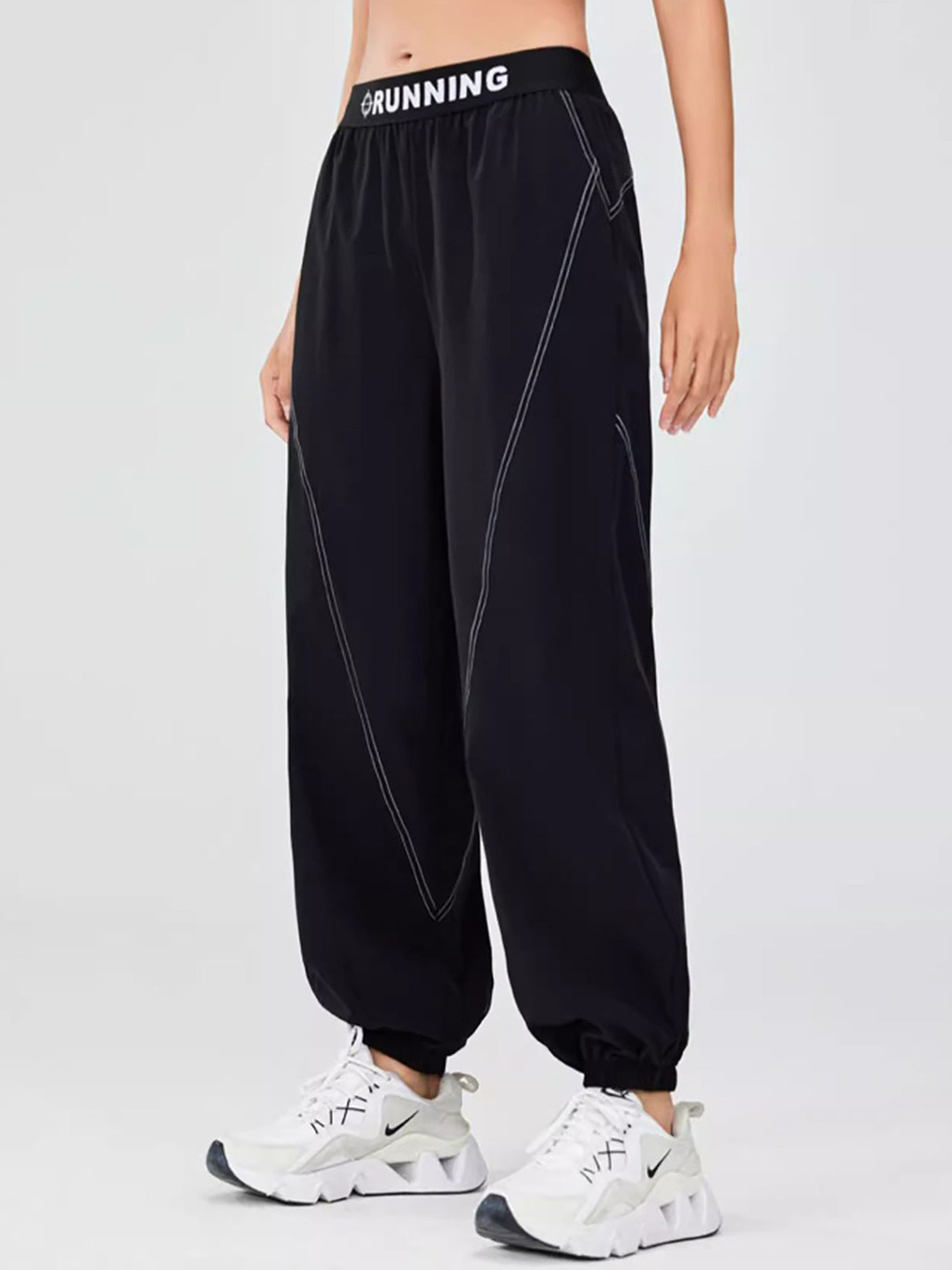 HRX by Hrithik Roshan Women Joggers Trousers
