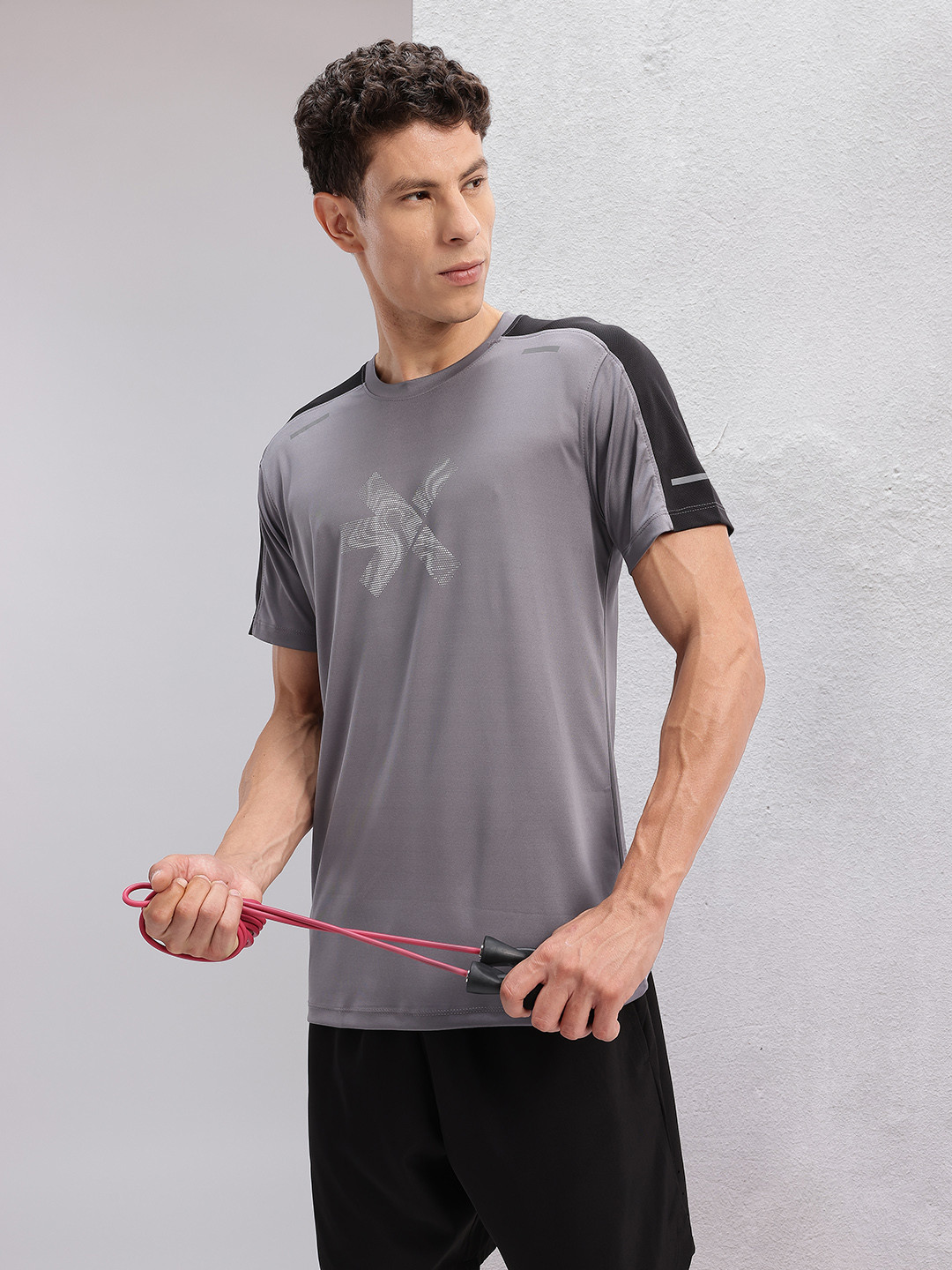 HRX by Hrithik Roshan Brand Logo Printed Rapid-Dry Training T-shirt with Panelling Detail