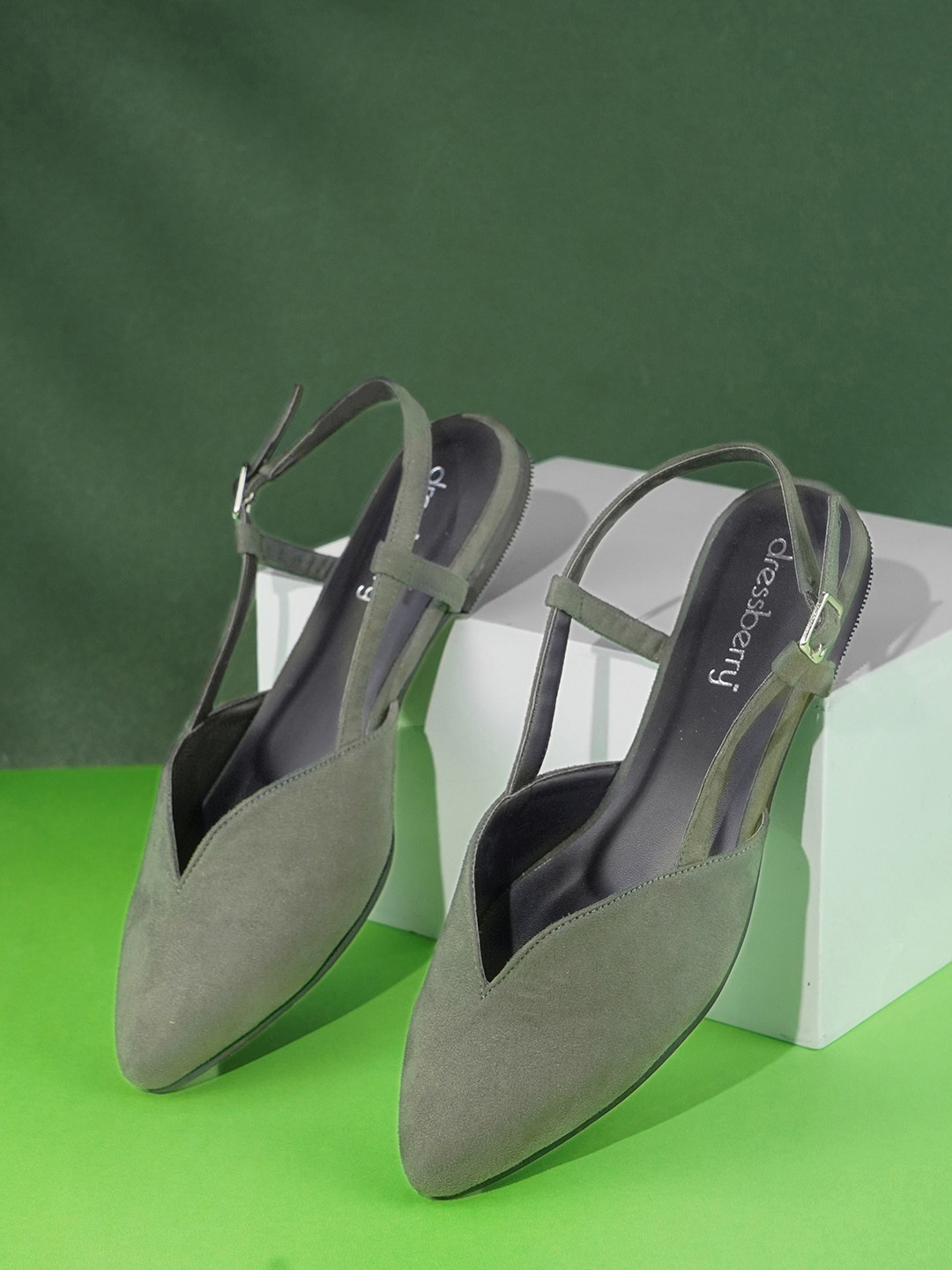 DressBerry Women Mules with Buckles Flats