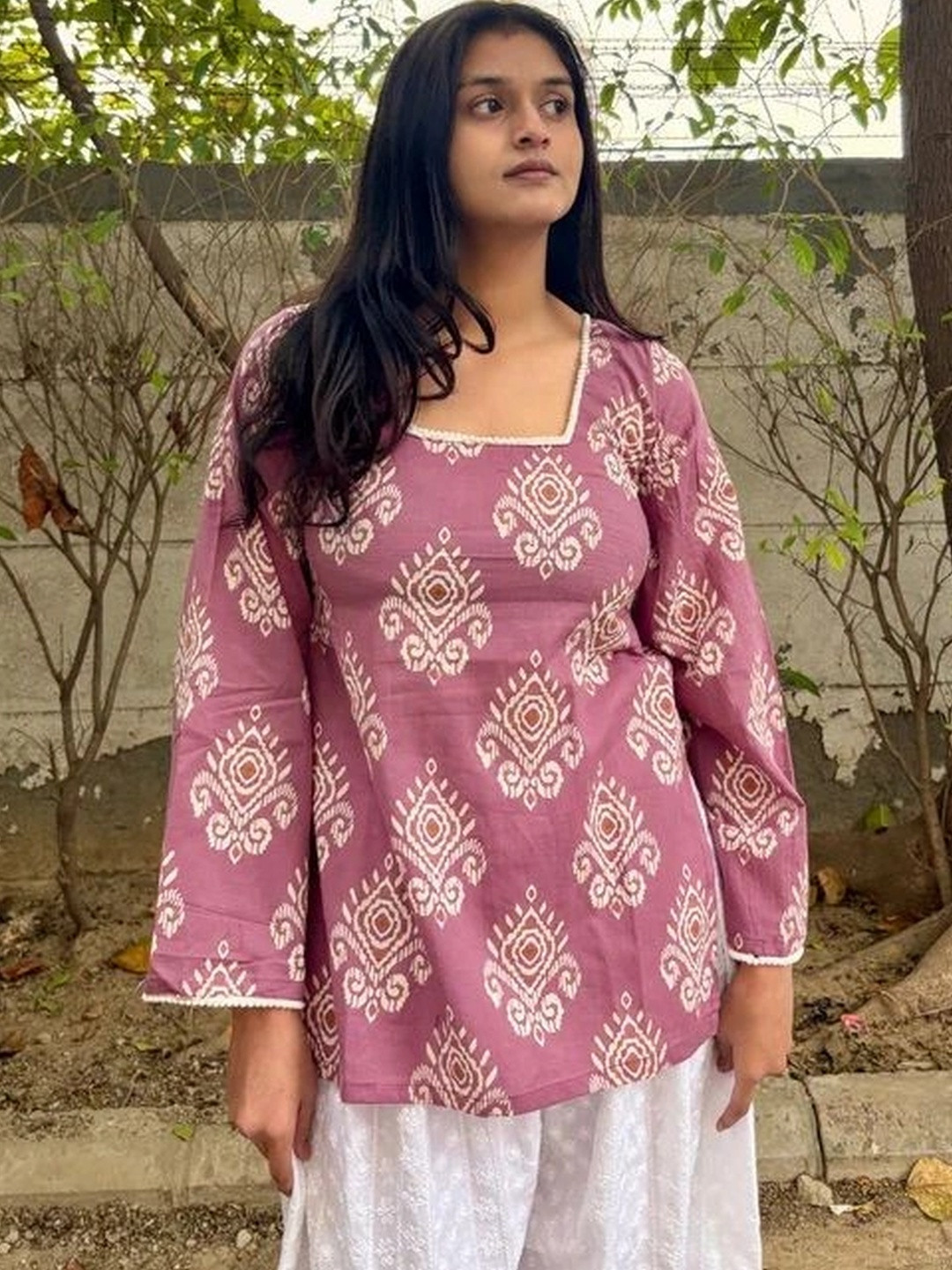 SANGOURI Ethnic Motifs Printed Square Neck Pure Cotton Kurti