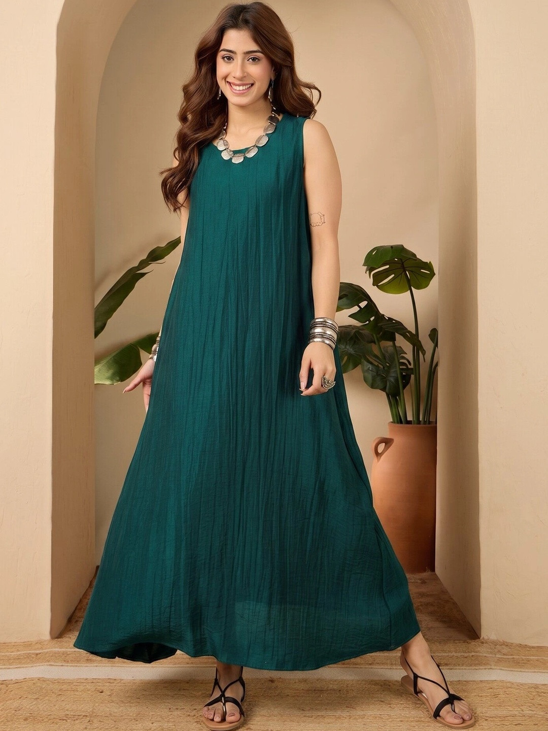 InWeave Women A-Line Crepe Maxi Dress