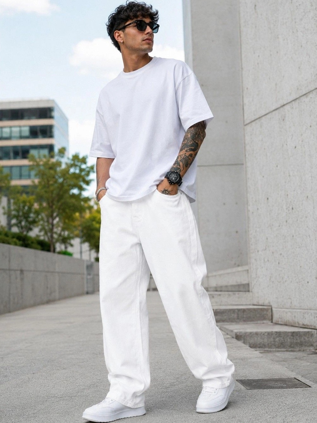 Encrypt Men Straight Fit Mid-Rise Stretchable Jeans