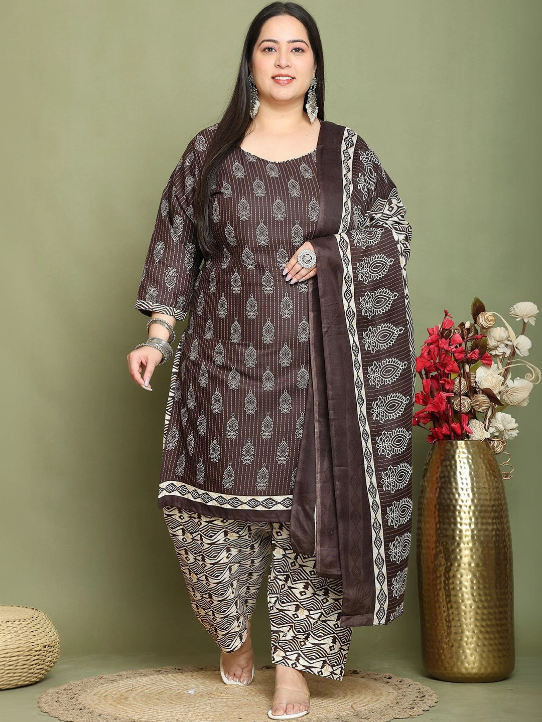 Rajnandini Women Ethnic Motifs Printed Regular Kurta with Patiala & With Dupatta