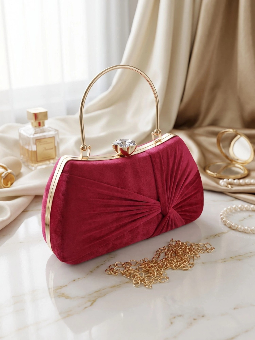 MISHA Box Clutch
