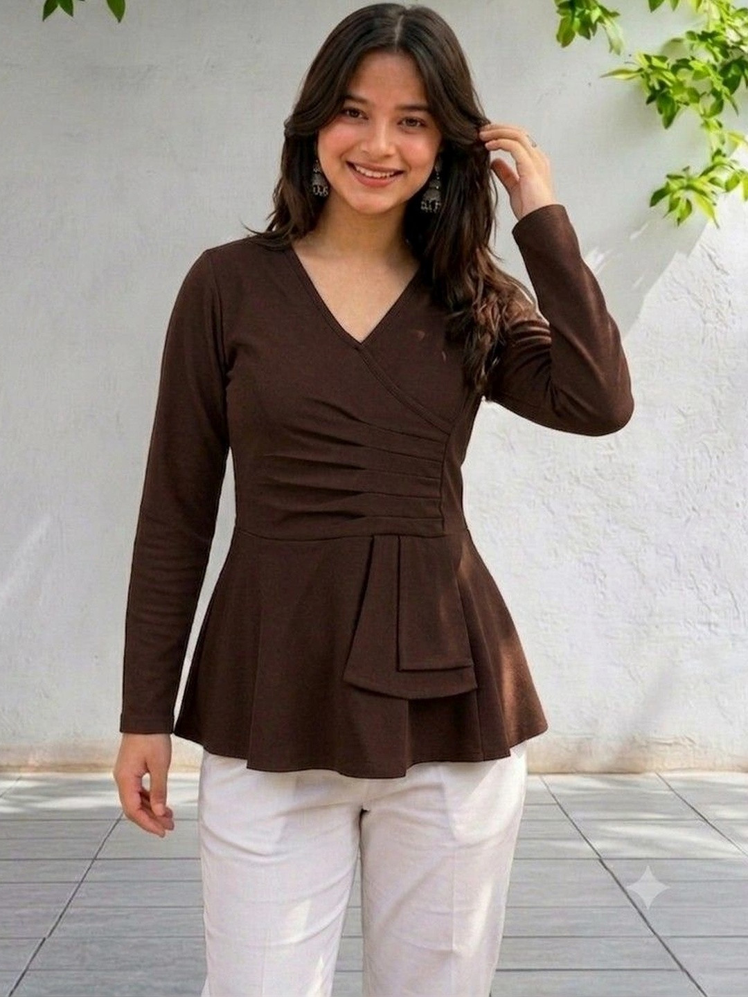SHEEZZY Peplum Top