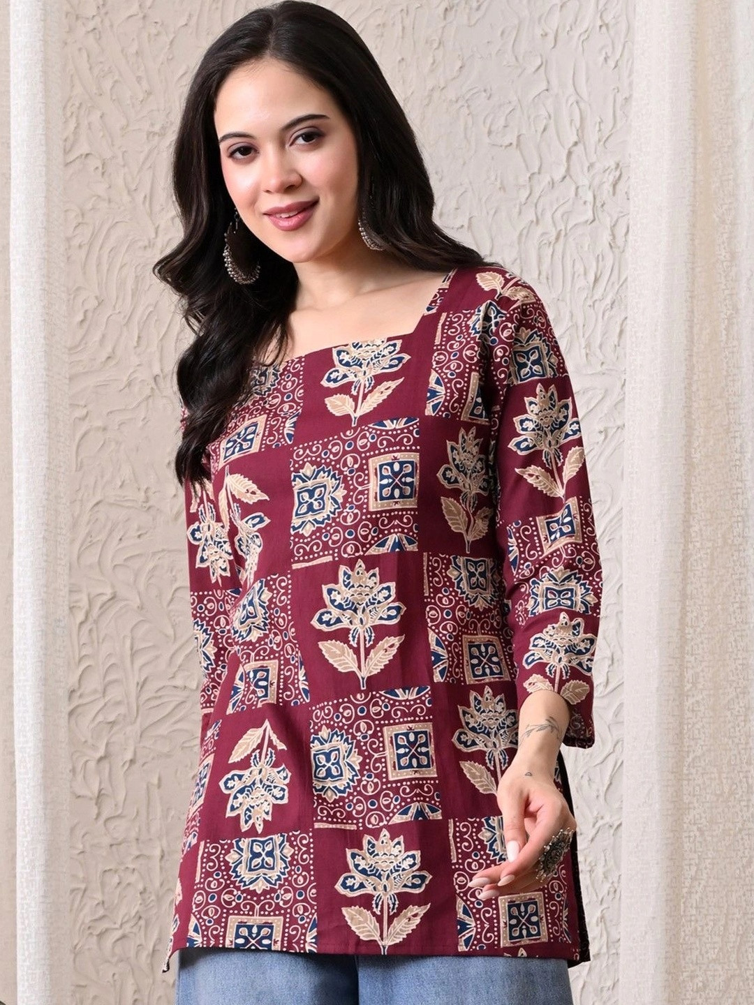 PHYSIL Floral Printed Square Neck Pure Cotton Kurti