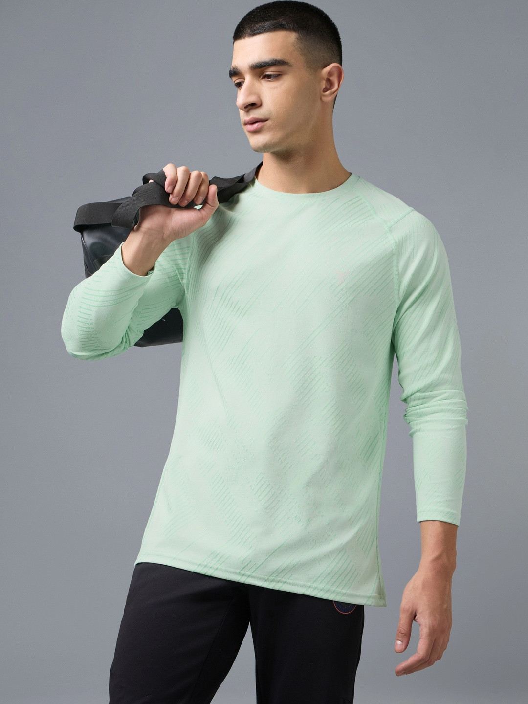 Technosport Men Printed Slim Fit T-shirt
