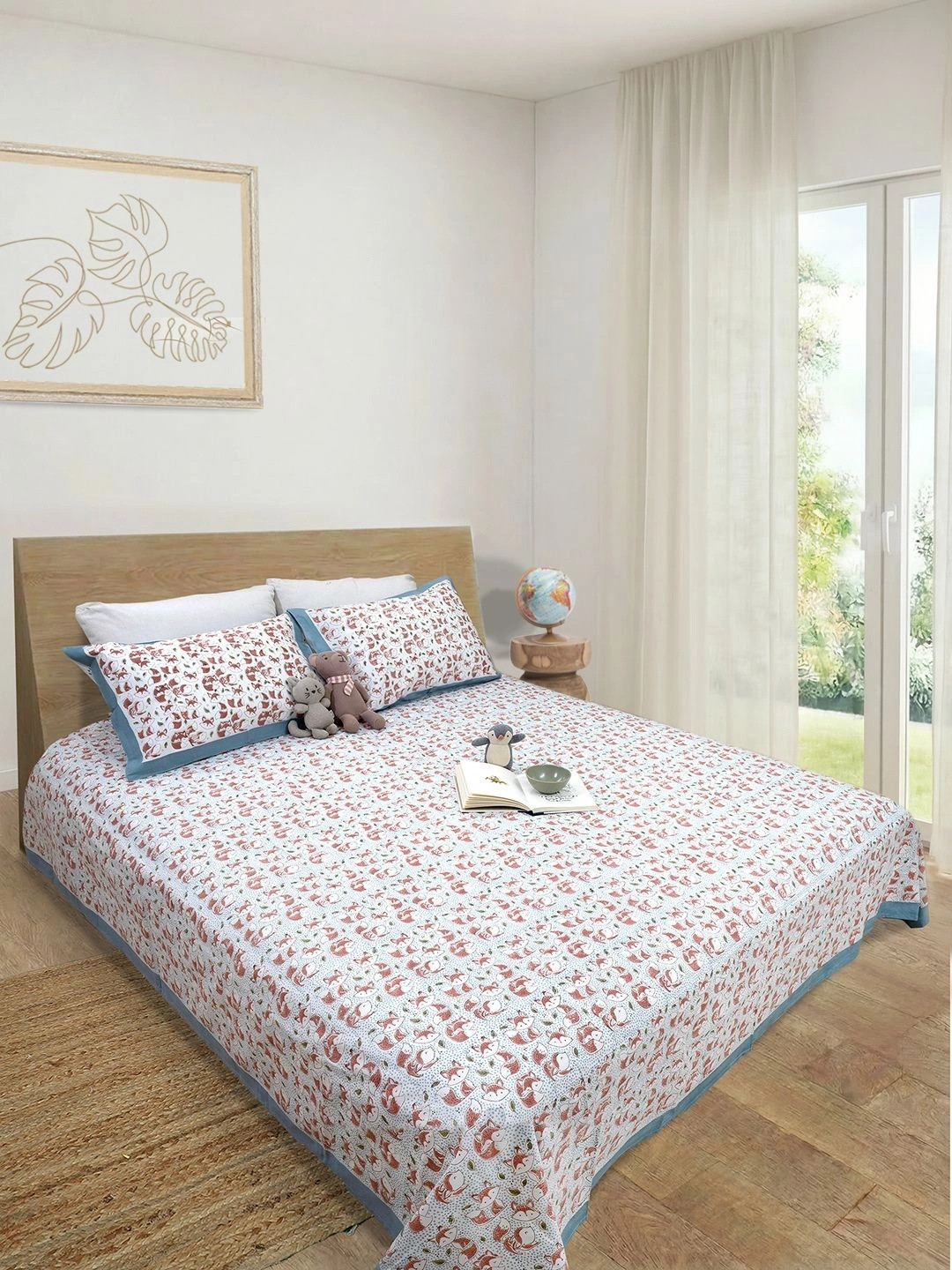 TOAI Rust & Blue 300 TC Queen Bedsheet with 2 Pillow Covers