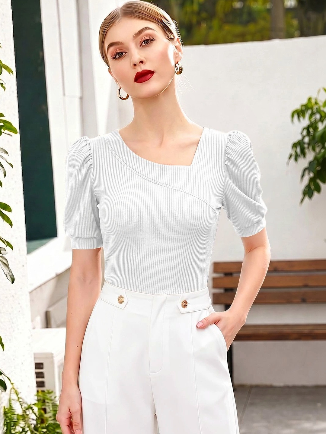 Maheshvi Puff Sleeve Top