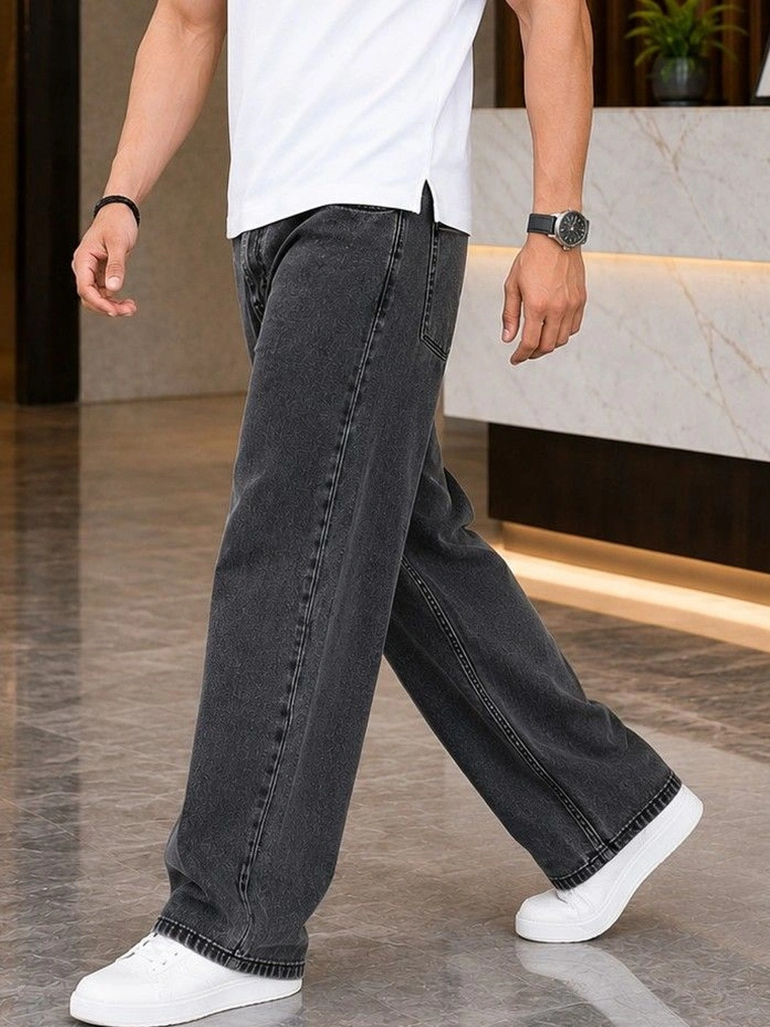 DENIMLOOK Men Relaxed Fit Mid-Rise Light Fade Stretchable Jeans