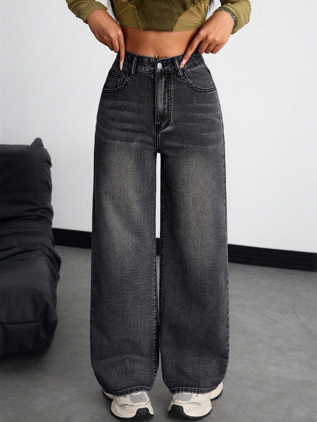 DressBerry Women Comfort Straight Fit High-Rise Light Fade Acid Wash Stretchable Jeans