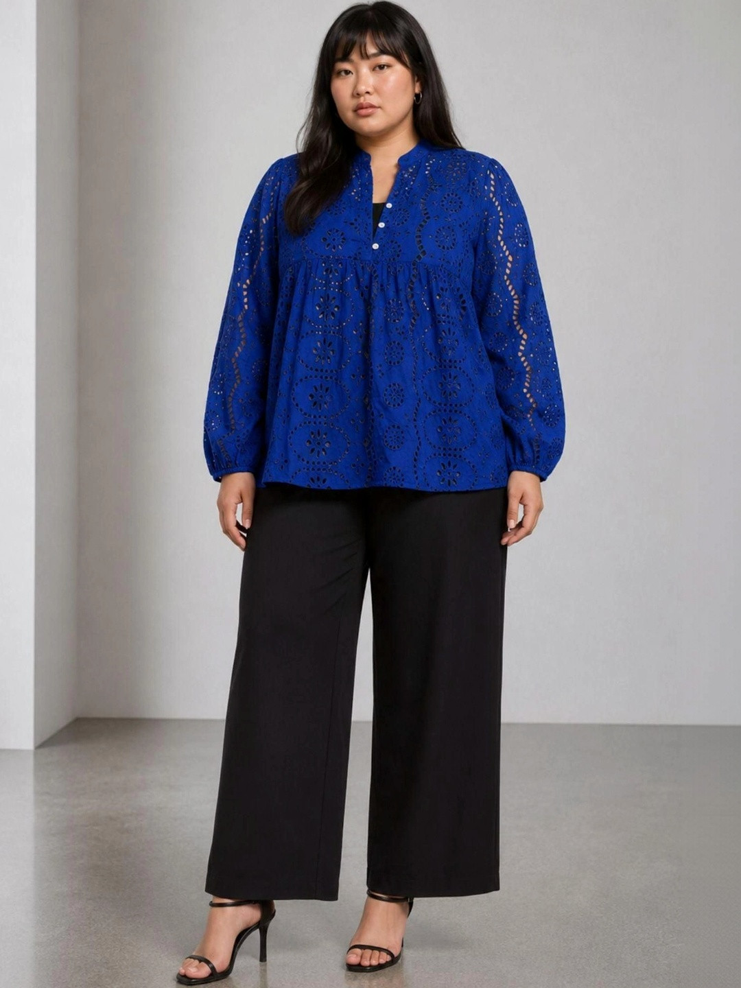 Beyond the Curve - Virgio Women Floral Embroidered Cotton Plus Size Top