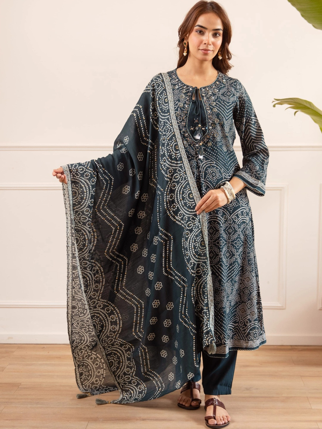 Nehamta Women Ethnic Motifs Printed Regular Chanderi Cotton Kurta with Trousers & With Dupatta