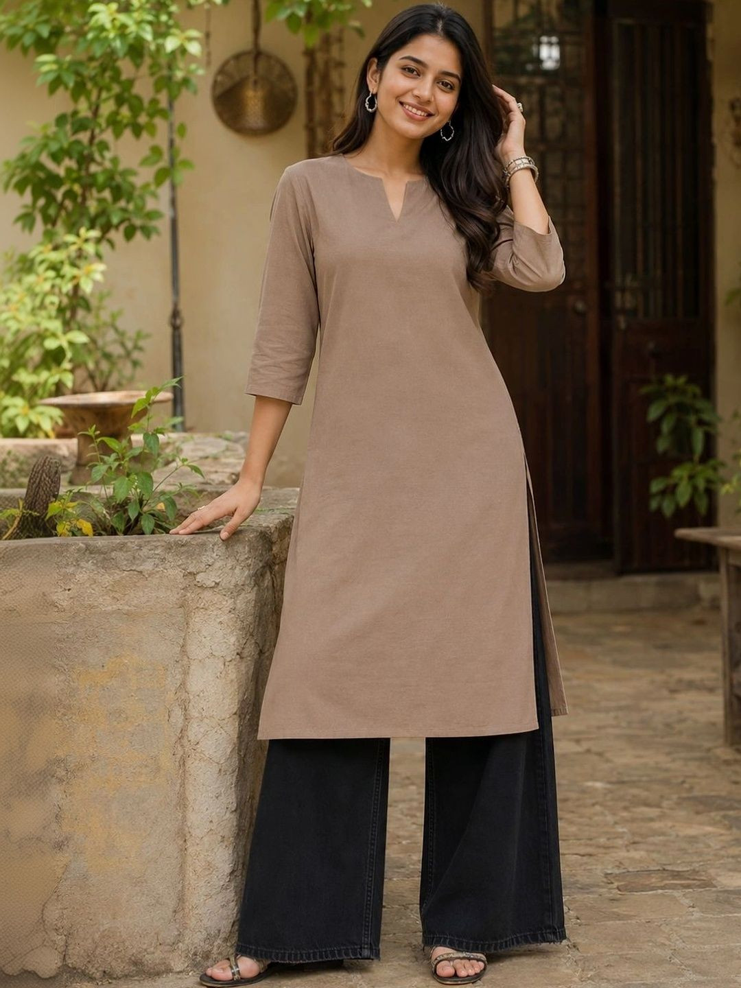 Swingal Women Mocha Solid Pure Cotton Straight Kurta