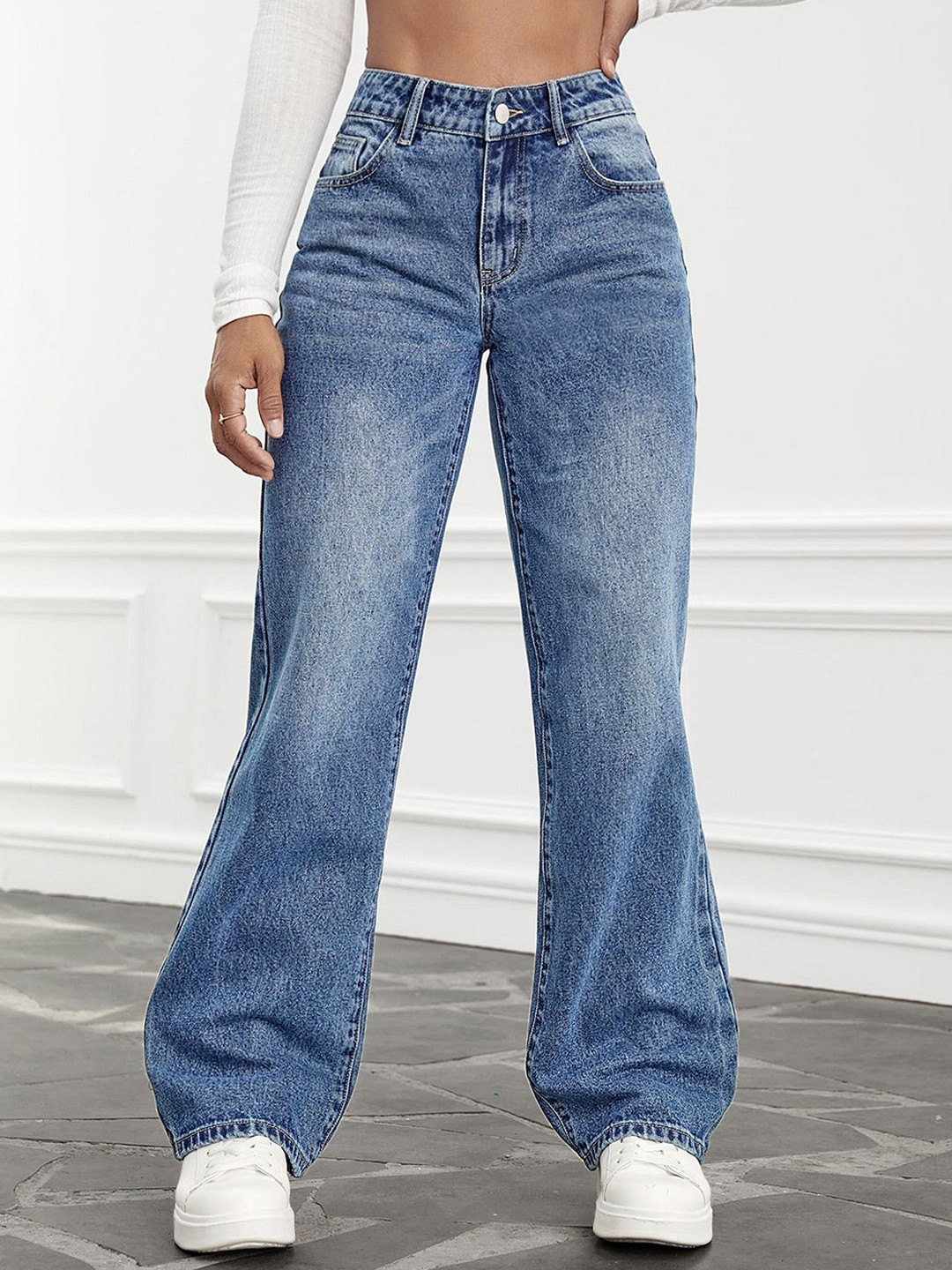 DressBerry Women Comfort Straight Fit High-Rise Light Fade Acid Wash Stretchable Jeans
