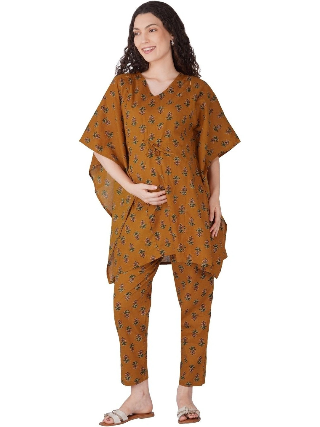 30 Looks Women Floral Printed Regular Pure Cotton Kurta with Trousers