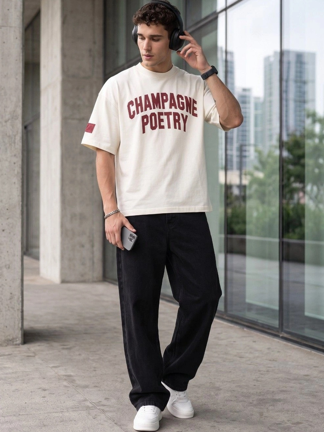 glitchez Men Relaxed Fit Mid-Rise Stretchable Jeans - Image 1