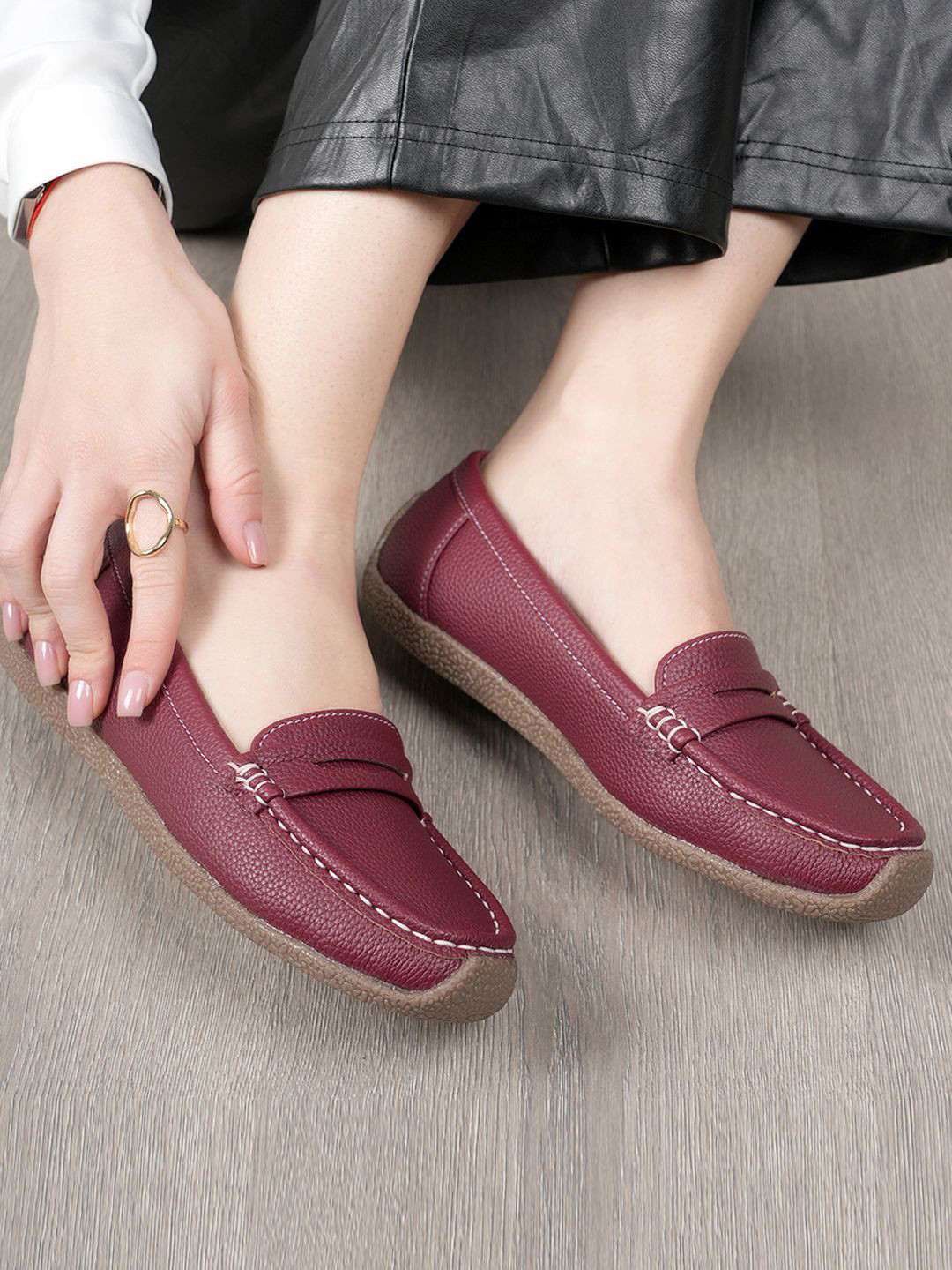 DressBerry Women Square Toe Slip-On Loafers