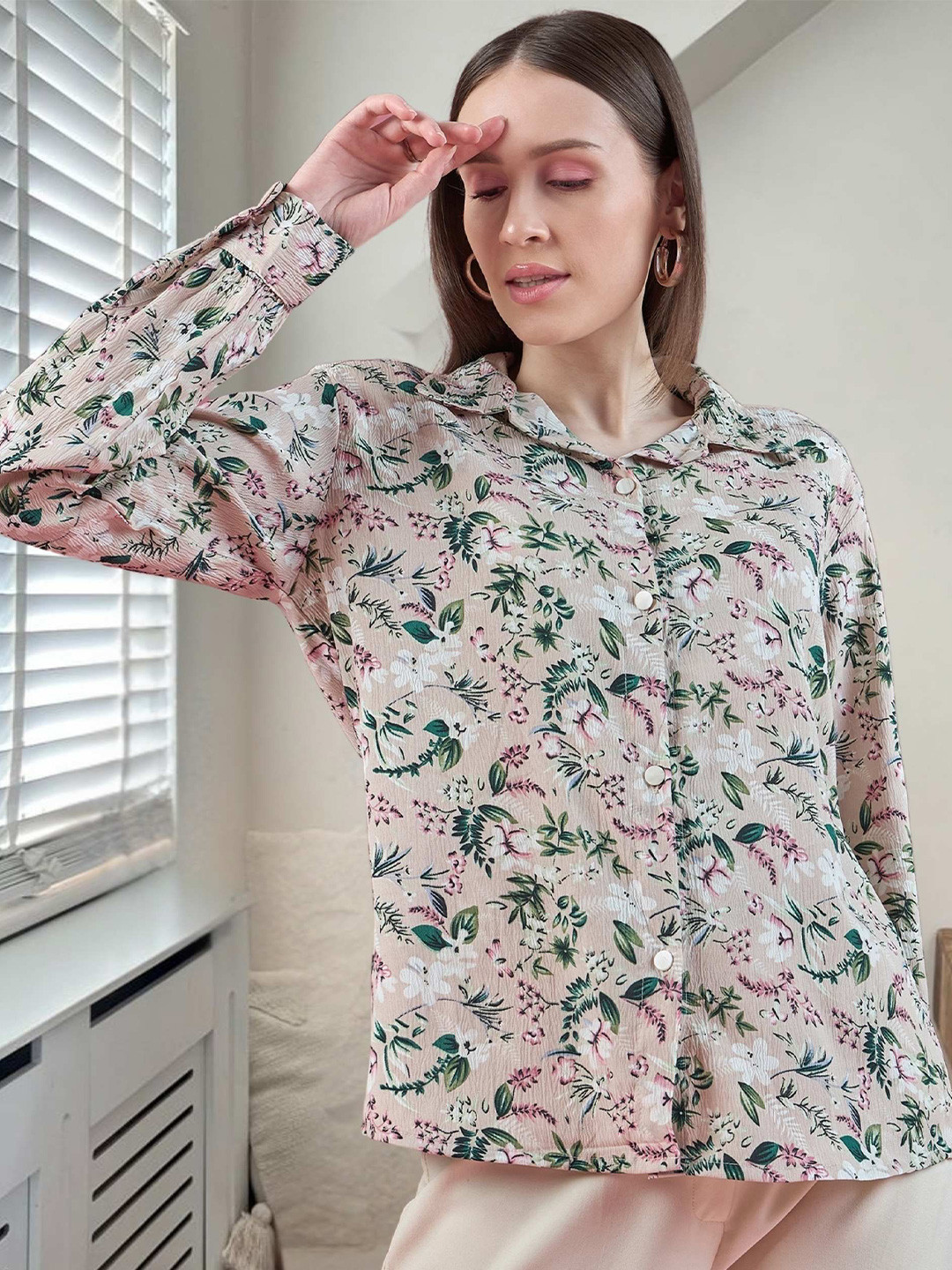 DressBerry Women Smart Floral Printed Casual Shirt