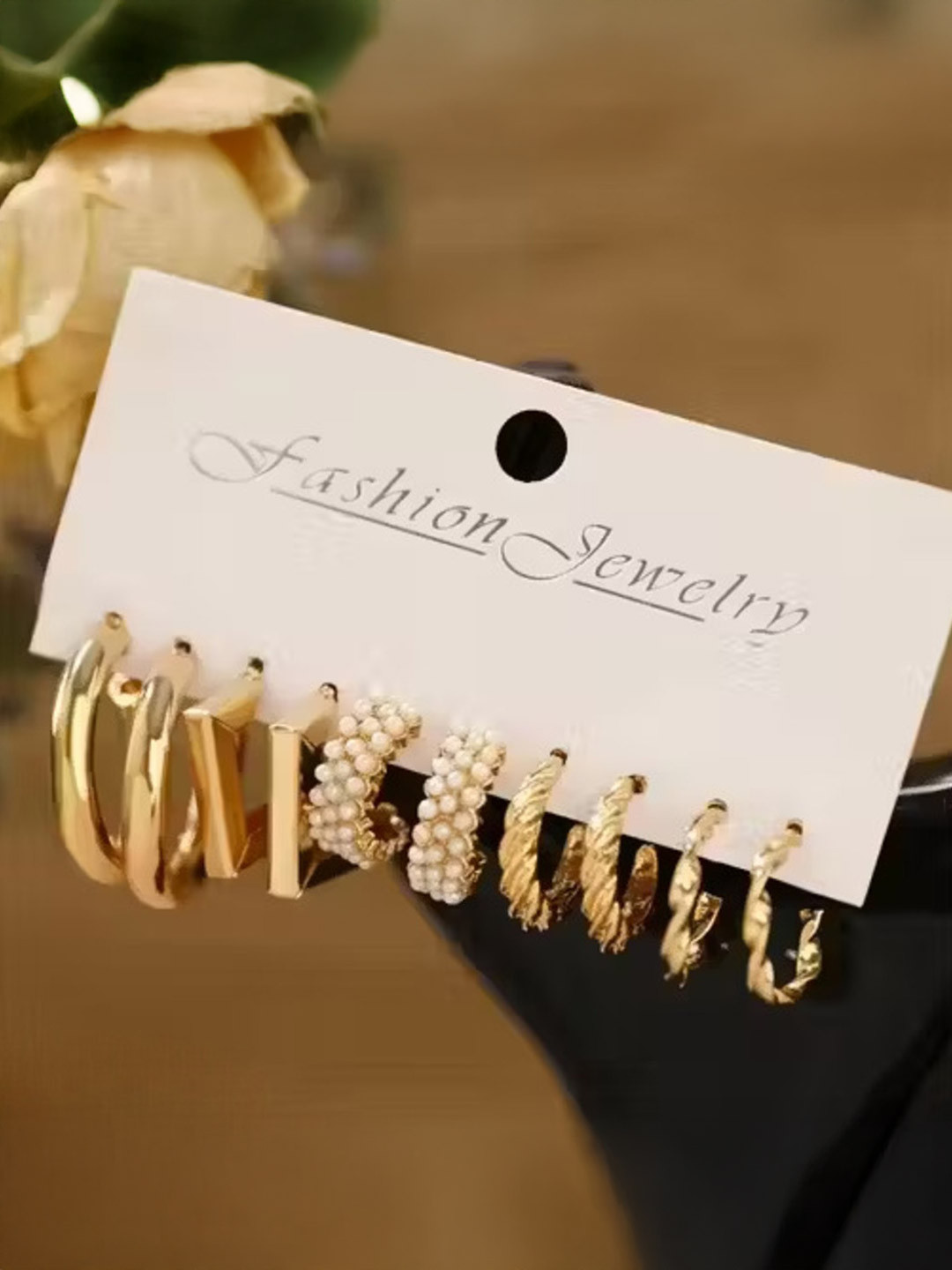DressBerry Geometric Hoop Earrings