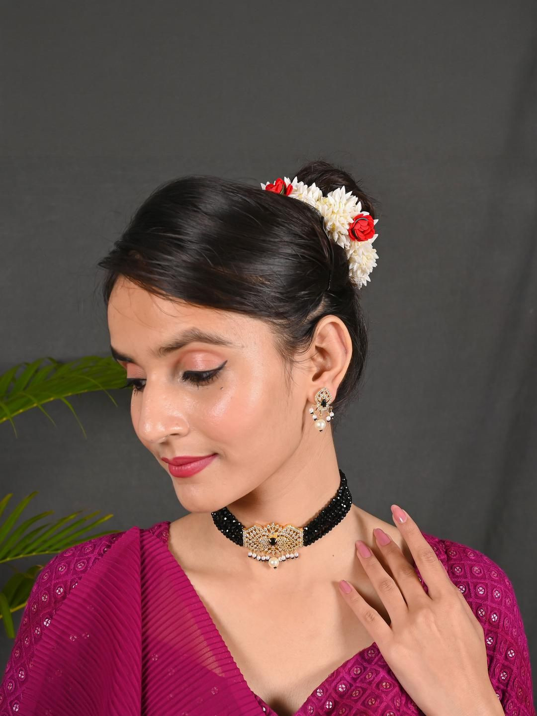Tanusha Jewels Brass Gold-Plated Jewellery Set