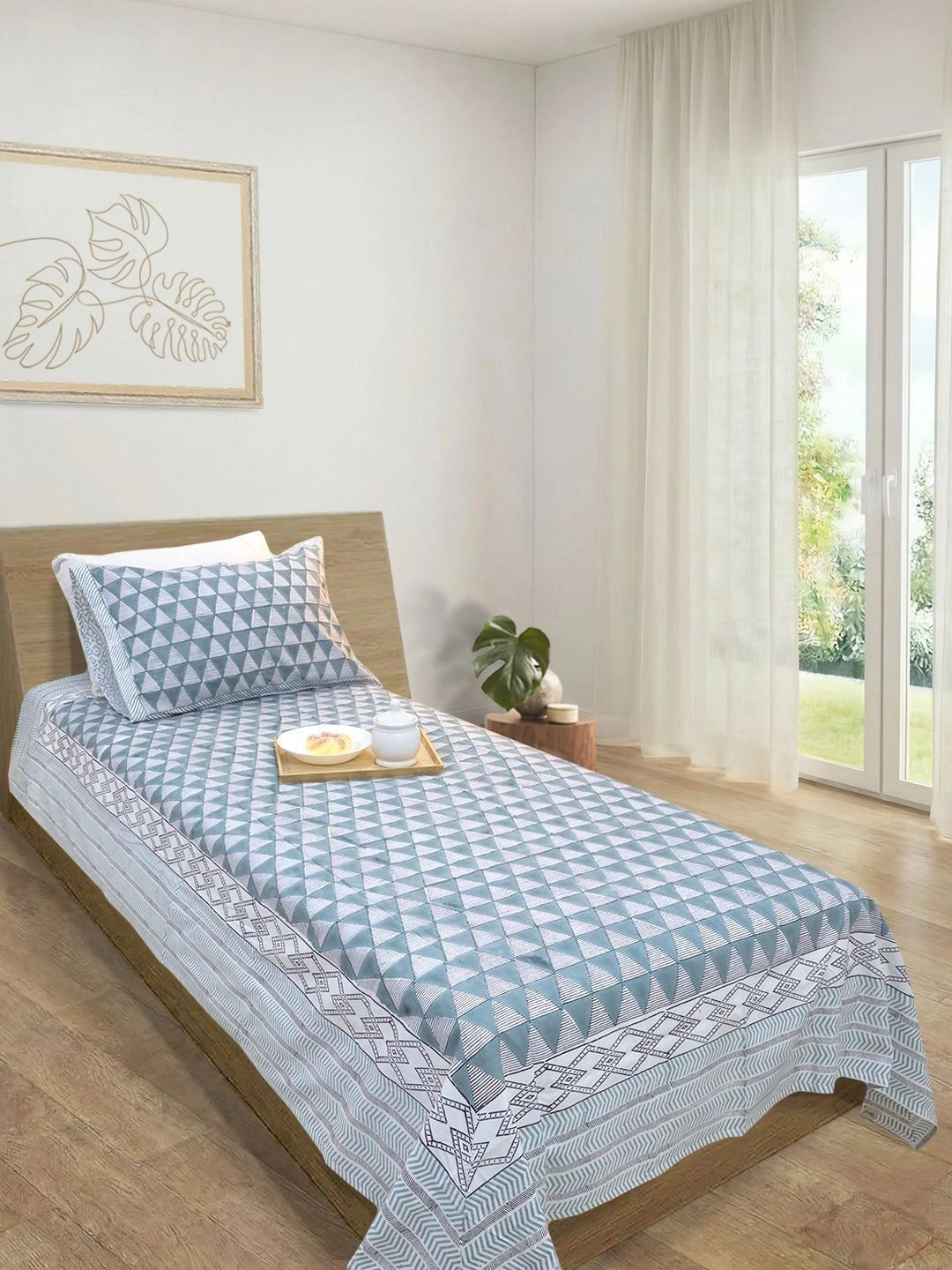TOAI Blue & White Geometric 300 TC Single Bedsheet with 1 Pillow Covers