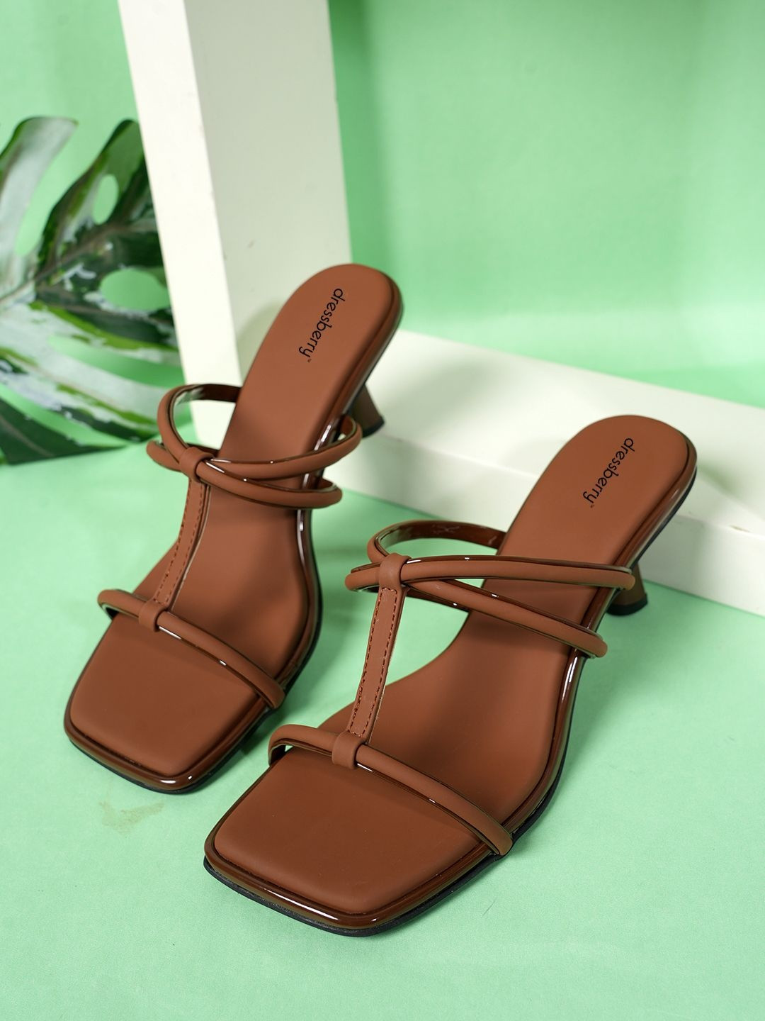 DressBerry Party Slim Heeled Sandals