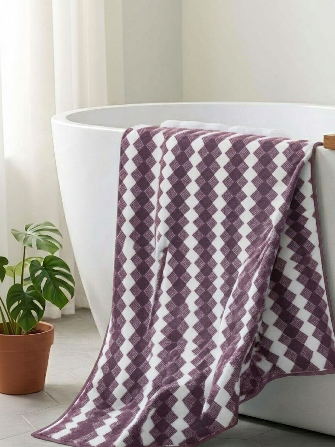 LIBERTY TOWELS Purple 1 Printed 420 GSM Bath Towel