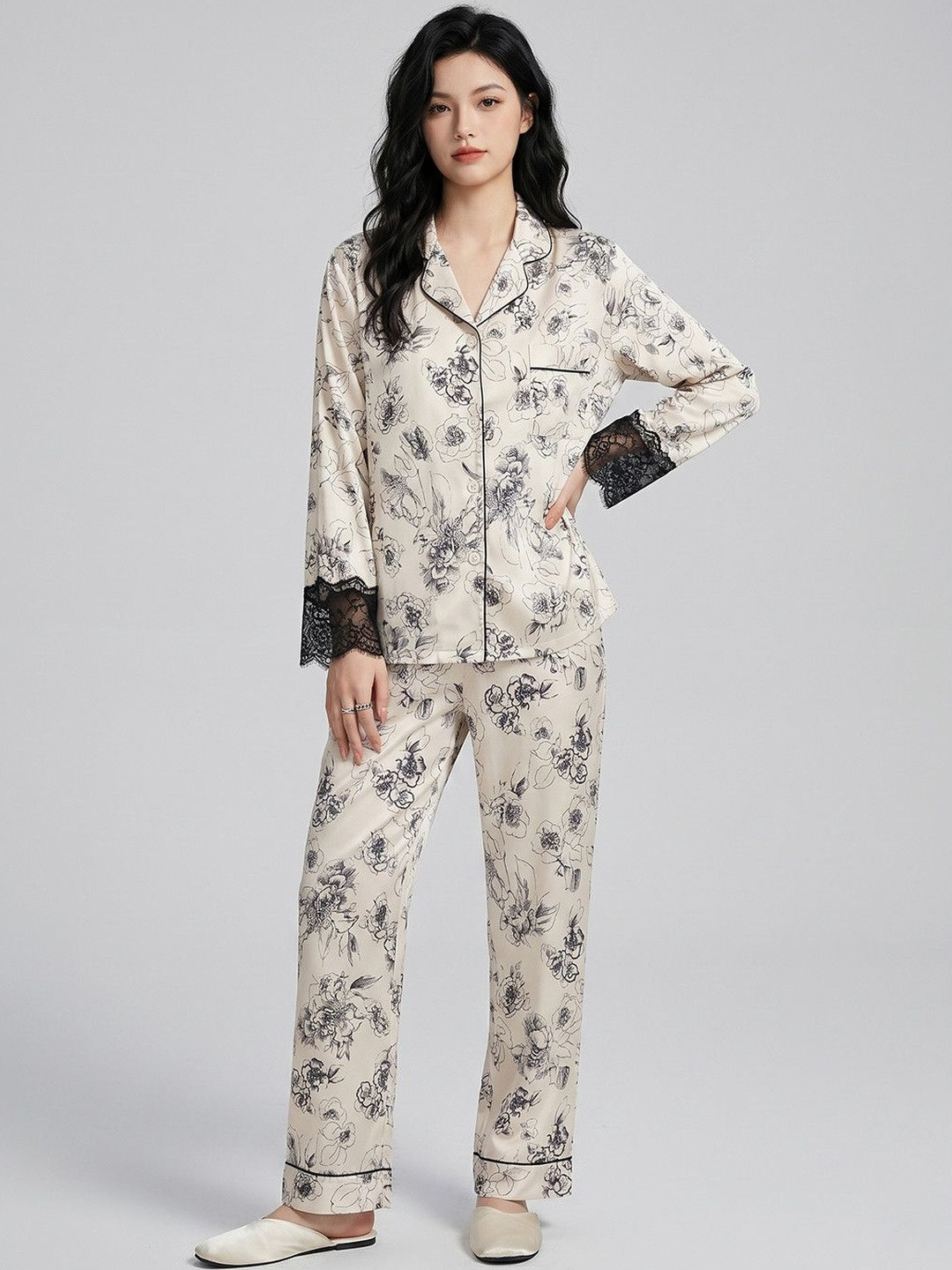 DressBerry Women Printed Night suit