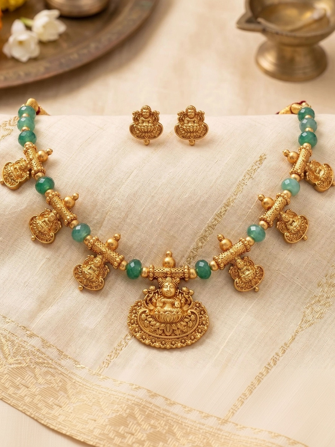 ROFARWORD Gold-Plated Artificial Beaded Necklace And Earrings