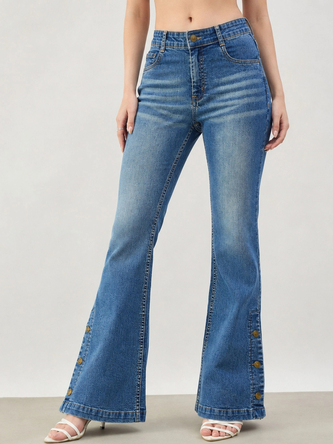 SASSAFRAS BASICS Women Bootcut Mid-Rise Low Distress Stretchable Jeans