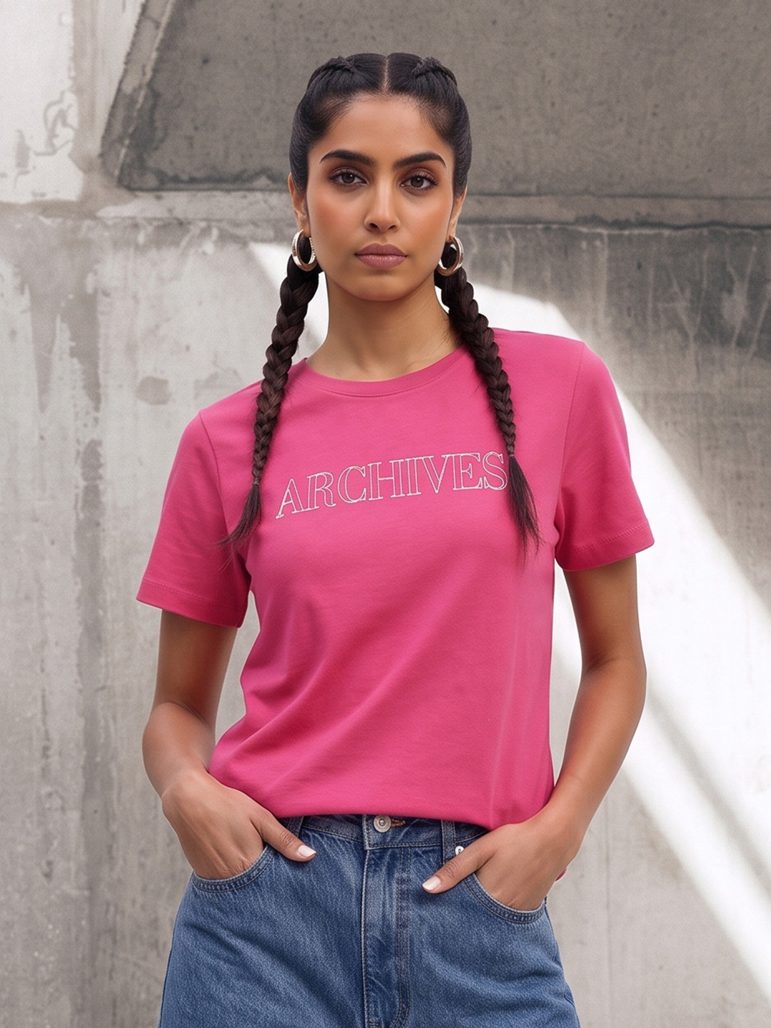 The Roadster Life Co. Typography Printed T-shirt