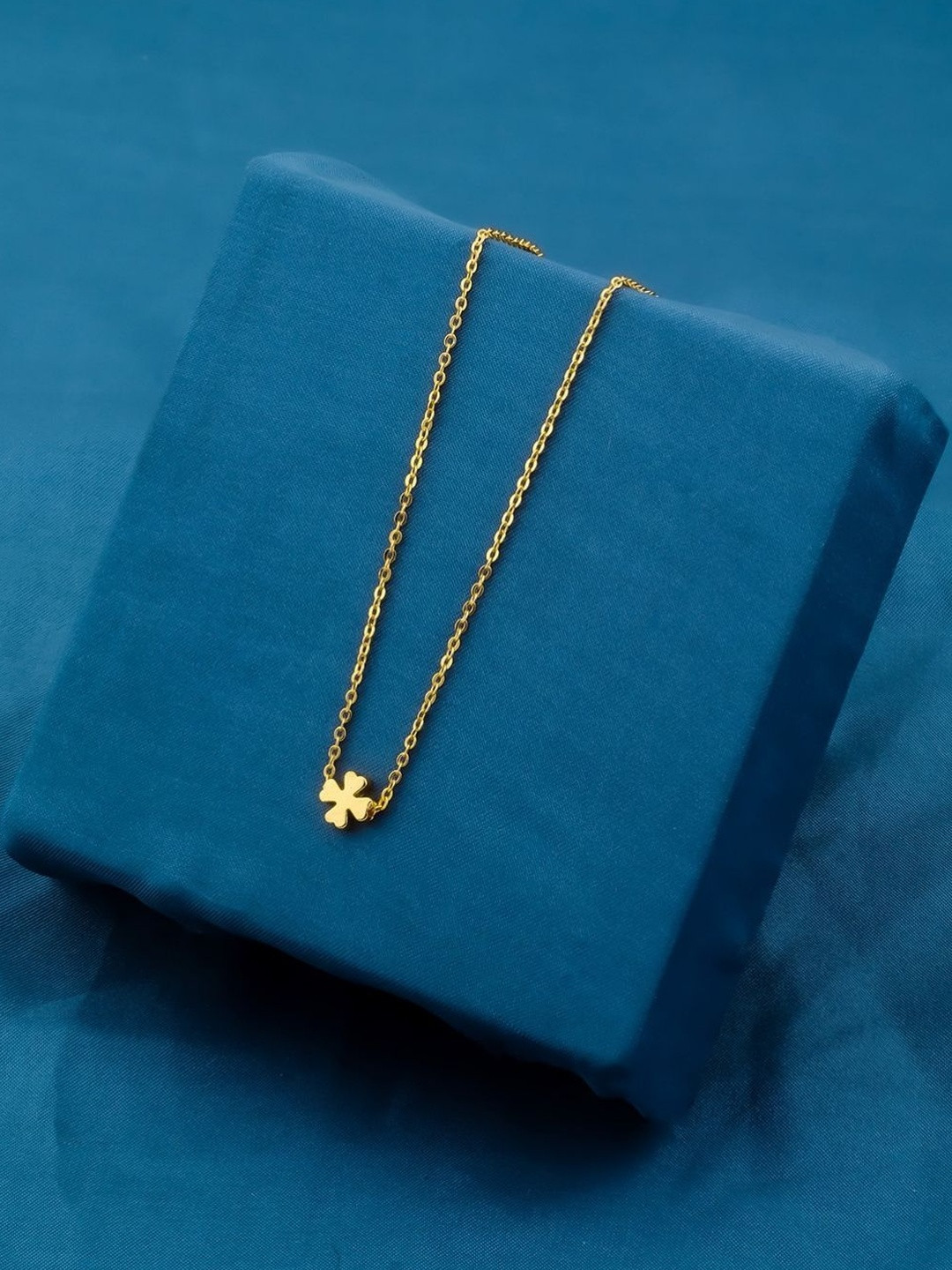 DressBerry  Women Gold Brass Gold-Plated Necklace