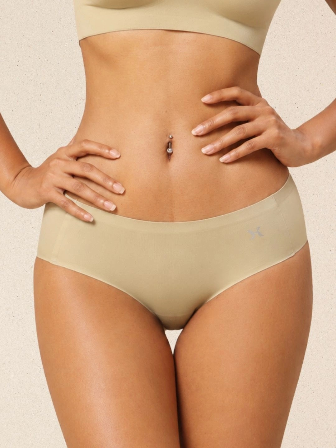Krvvy Low-Rise Seamless Hipster Briefs  With Ventilation Holes