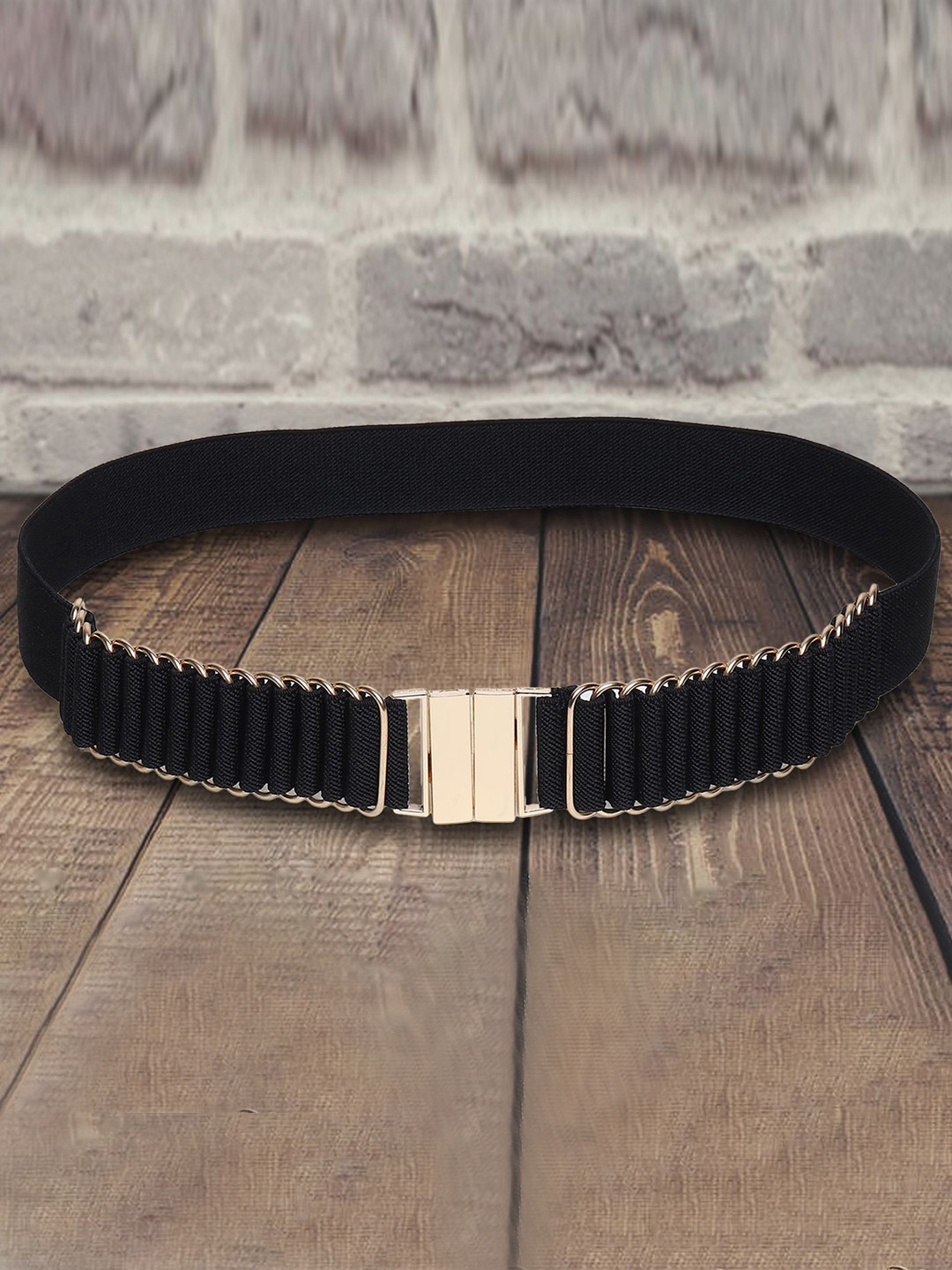 DressBerry Women Textured Slim Belt