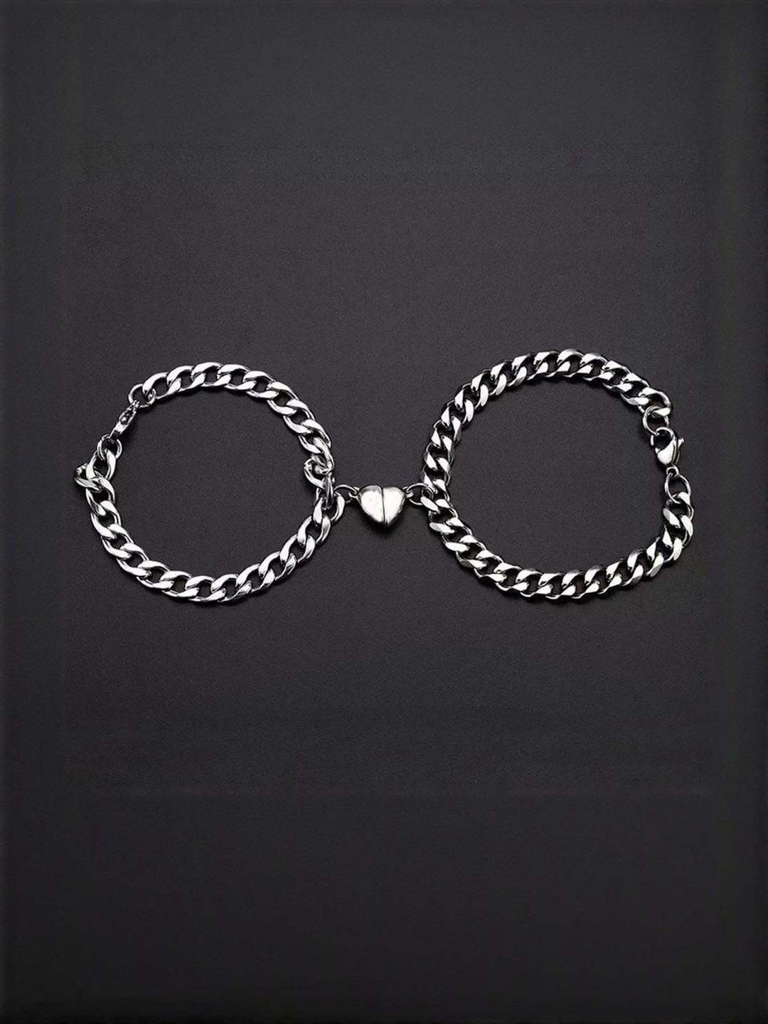DressBerry Women 2 Pieces Silver-Plated Matching Heart Shape Magnet Link Bracelet