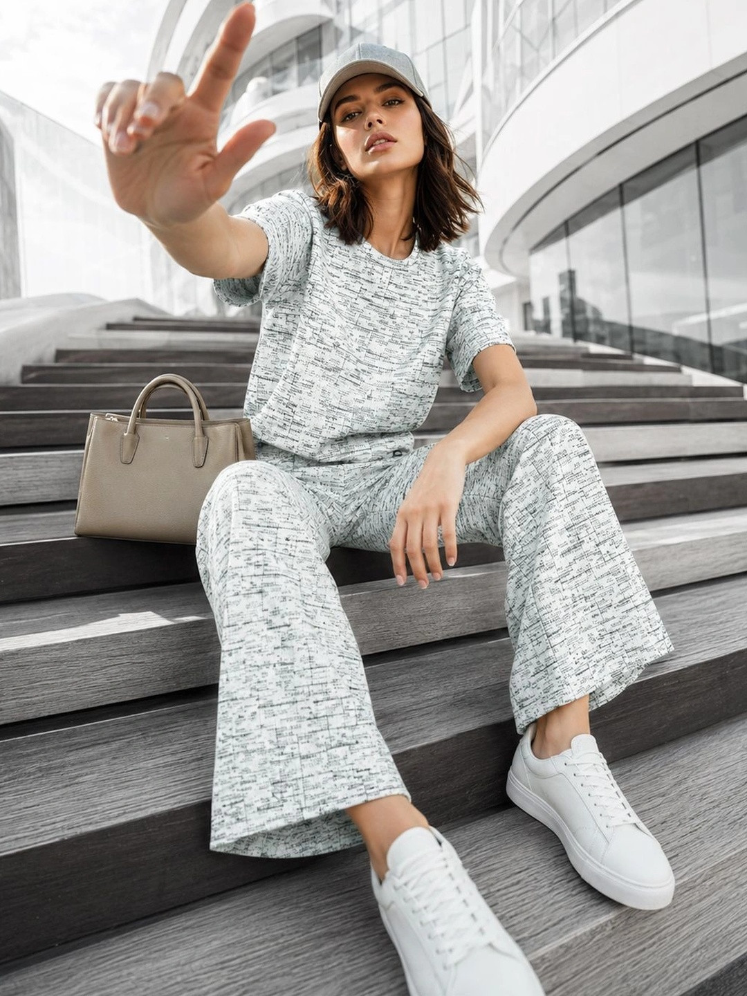 L&M Leisure and Moods Cotton Woven Design T-shirt with Trousers
